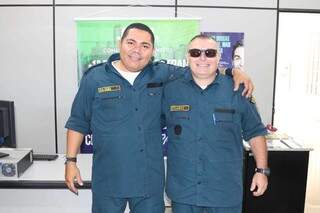 Subtenente Da Guia e subtenente Eduardo trabalhanod na Polícia Militar (Foto: Arquivo Pessoal)