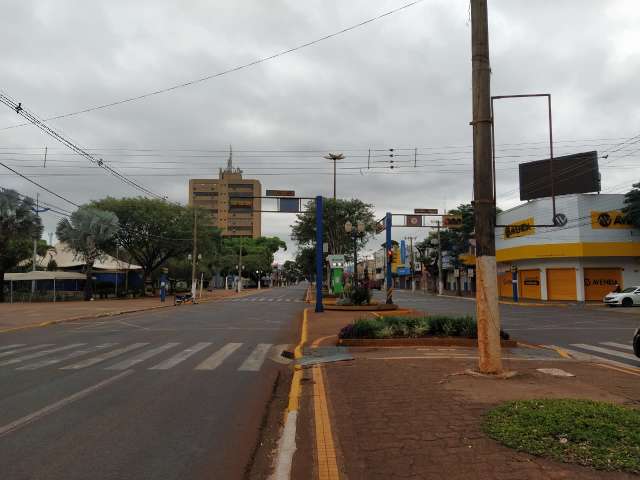 Juiz nega liminar e mantém agência bancária fechada no lockdown