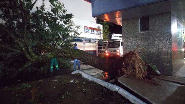 Ainda se recuperando dos estragos da chuva, Navira&iacute; decreta emerg&ecirc;ncia