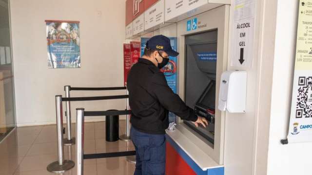 Servidores da Capital podem sacar sal&aacute;rio a partir de sexta-feira 