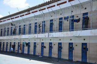 Penitenciária de Dourados, uma das unidades dominadas pelo PCC em MS (Foto: Eliel Oliveira/Arquivo Campo Grande News)