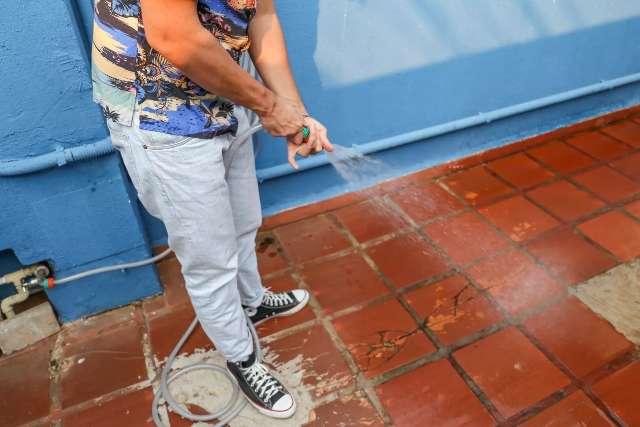 O alerta de crise h&iacute;drica fez voc&ecirc; diminuir o consumo de &aacute;gua em casa?