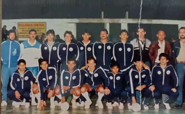 Al&eacute;m da resenha, ex-atletas do Futsal se unem em a&ccedil;&atilde;o solid&aacute;ria