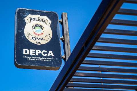 Sete dias ap&oacute;s crian&ccedil;a reclamar de estupro, conselheiro e m&atilde;e v&atilde;o &agrave; pol&iacute;cia