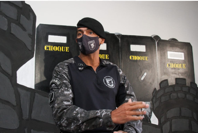 Assaltante que foi morto pelo Choque tentava levar carro para Bol&iacute;via 