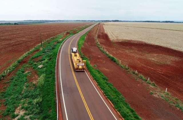 Reinaldo autoriza obras de R$ 56,6 milh&otilde;es em rodovias estaduais