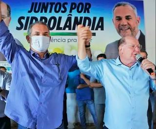 Moacyr (esquerda) ao lado de Enelvo (direita) fizeram campanha juntos por apenas três dias até serem contaminados pela covid-19 (Foto Divulgação)