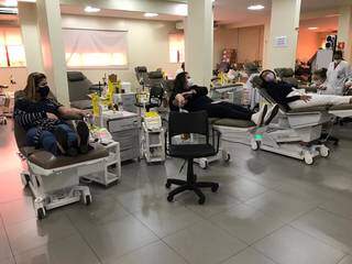 Sala de coleta de sangue está respeitando distanciamento social para doadores. (Foto: Mariely Barros)