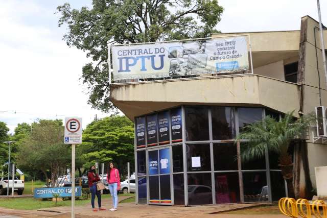 Parcela do IPTU vence amanh&atilde; e alguns n&atilde;o receberam boleto ainda