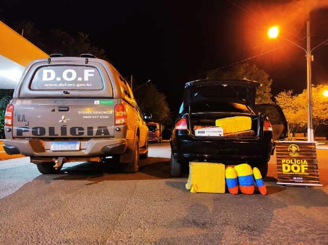 Foragido tenta escapar de policiais, mas acaba preso com 302 quilos de drogas