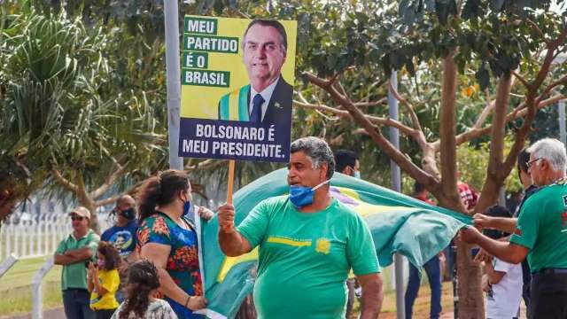 Em 2022 voc&ecirc; vai brigar por pol&iacute;tica e defender seu candidato a presidente?