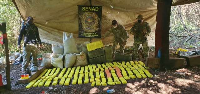 Pol&iacute;cia destr&oacute;i acampamento de traficantes em &aacute;rea ind&iacute;gena na fronteira