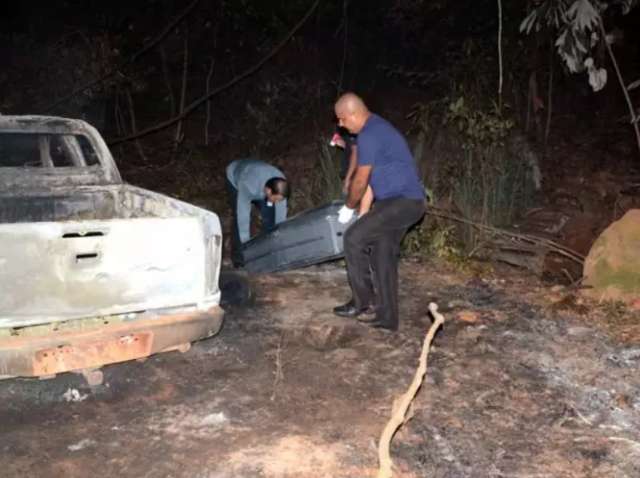 &quot;Ele tentou me diminuir&quot;, diz a j&uacute;ri r&eacute;u por assassinar advogado e queimar corpo
