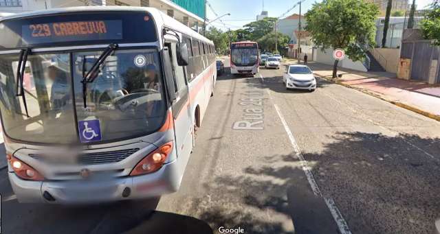 &Ocirc;nibus que passam pela 26 de Agosto ter&atilde;o novo trajeto com via interditada