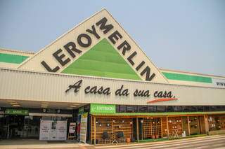 Com maior variedade de ferramentas, Leroy Merlin tem furadeira Bosch a R$ 199,90