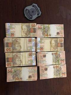 Dinheiro apreendido pela Polícia durante as ações nesta manhã (Foto: Divulgação PF)