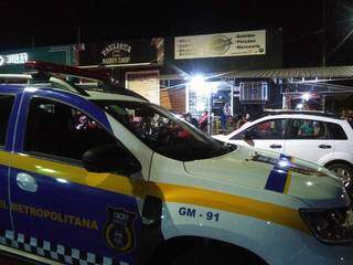 Guarda fiscaliza estabelecimento durante à noite na Capital (Foto: Divulgação)