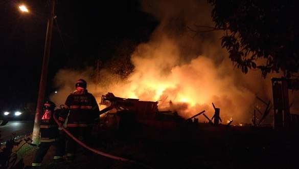 Terror na madrugada: inc&ecirc;ndios em s&eacute;rie deixam um ferido e levam 4 &agrave; pris&atilde;o