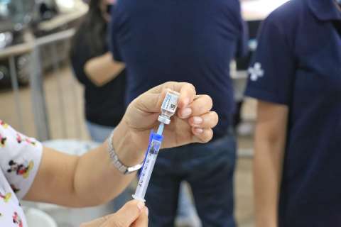 Mais 942 mil doses da vacina da Janssen chegam ao Brasil