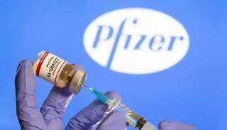 Vacina da Pfizer, contra a covid-19, é a única autorizada a ser utilizada em pessoas com 12 anos ou mais (Foto: Dado Ruvic/Reuters)
