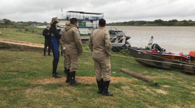 Corpo De Jovem Desaparecido Ap S Cair De Bote Encontrado No Rio