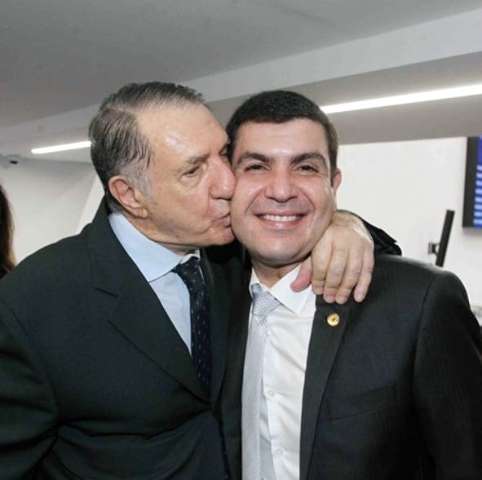 &quot;Meu maior exemplo&quot;, diz deputado ap&oacute;s a morte do pai, Jamil Name