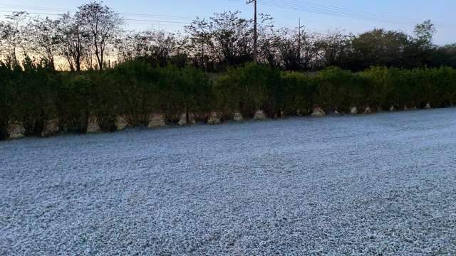 Dourados e fronteira t&ecirc;m frio intenso e geada forte na madrugada