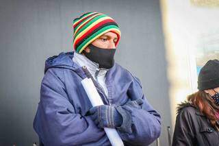 Cristian diz que frio preocupa mais desta vez por causa da pandemia (Foto: Henrique Kawaminami)