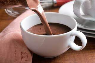 Chocolate quente é uma das bebidas mais comuns em período de frio (Foto: Reprodução)