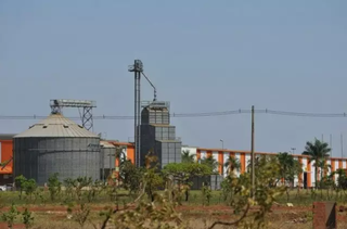 Polos industriais concentram empresas que se instalam com benefícios do Prodes, na Capital (Foto: Arquivo/ Campo Grande News)