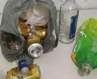 Latas e garrafas vazias pelo local (Foto: Divulgação)