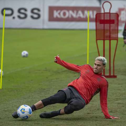 Flamengo x Cuiab&aacute; e mais duas partidas fecham rodada do Brasileir&atilde;o