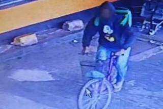 Rapaz ataca policial com faca e leva tiro no bra&ccedil;o