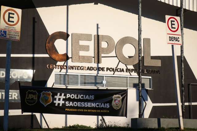 Garotas de programa s&atilde;o espancadas a socos e garrafadas por clientes em motel 