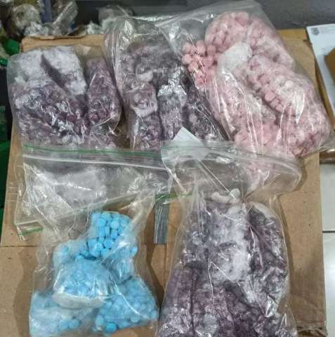 Traficante &eacute; preso ao receber 250 comprimidos de ecstasy pelos Correios 