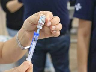 Doses da Janssen contribuíram para salto das cidades da região da fronteira na imunização (Foto: Paulo Francis/Arquivo)