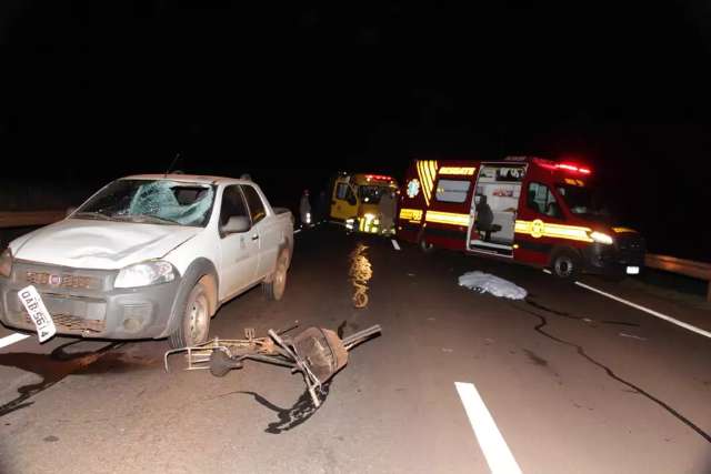 Ciclista morre atropelado por carro oficial de prefeitura
