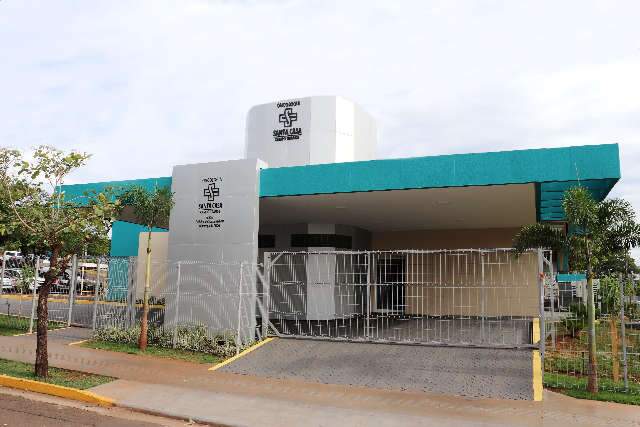 Estado formaliza fim da radioterapia na Santa Casa
