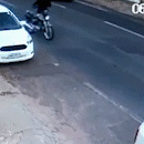 Jovem tem moto furtada, em plena luz do dia na região central da Capital 