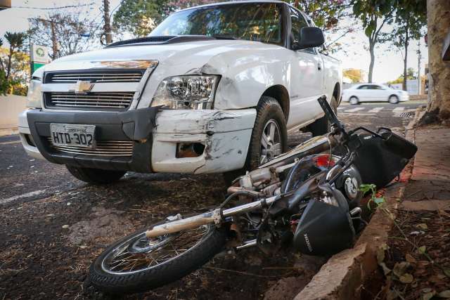 Preso em acidente, engenheiro diz que arrastou moto para &quot;n&atilde;o bloquear tr&acirc;nsito&quot;