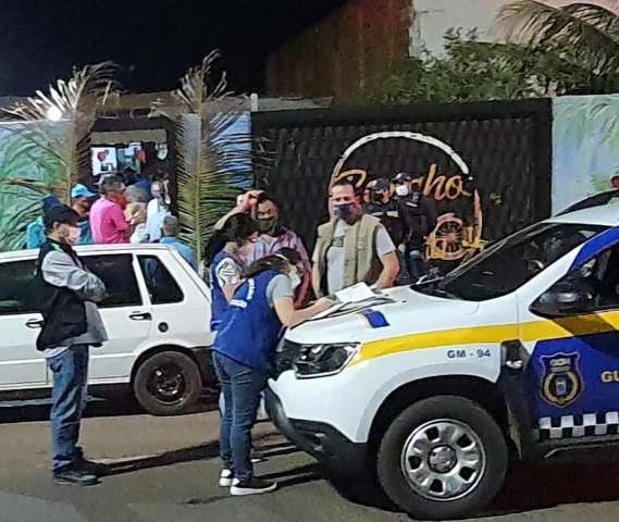 For&ccedil;a-tarefa manda 550 de volta para casa e notifica com&eacute;rcio