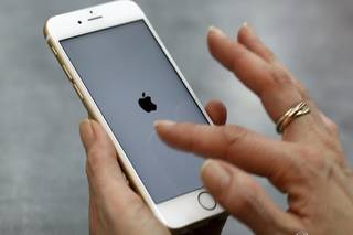 Consumidores fizeram reclamação ao Procon após problemas em iPhones (Foto/Divulgação)