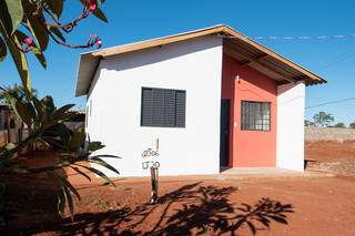 Casa construída com recursos do Credihabita, em Campo Grande (Foto: Divulgação/Prefeitura CG)