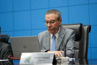 Presidente da Assembleia Legislativa, Paulo Corrêa, durante o comando da sessão mista (Foto Cyro Clemente)