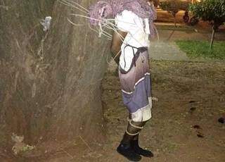 Guarda Municipal encontrou suspeito amarrado em árvore (Foto: Divulgação/GCM)