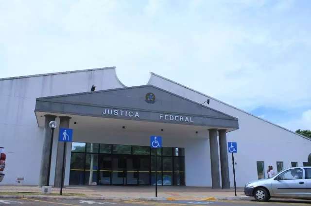 Segue aberta sele&ccedil;&atilde;o de est&aacute;gi&aacute;rios de n&iacute;vel m&eacute;dio e superior da Justi&ccedil;a Federal
