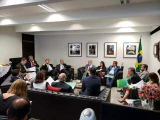 Bancada de MS reunida com o governador em Brasília (DF) para definir liderança do grupo no Congresso (Foto: Arquivo/Divulgação)