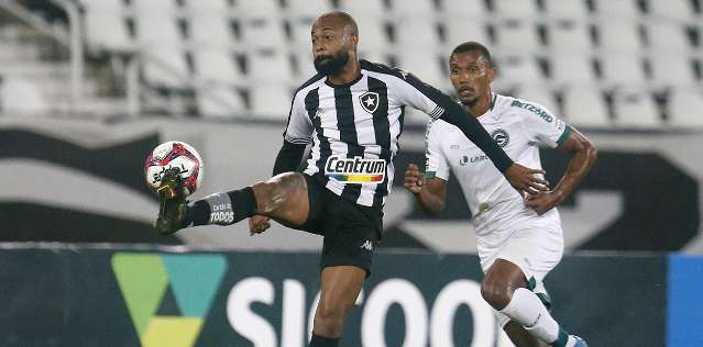 Botafogo e Cruzeiro levam a pior e se afundam no Brasileir&atilde;o 