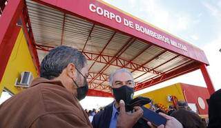Governador entregou obras em Santa Rita do Pardo. (Foto: Edemir Rodrigues/Subcom-MS)