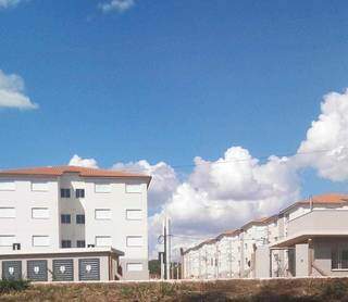 Residencial Portal Laranjeiras, construído logo após o Bairro Coophavilla 2 (Foto: Divulgação/Grupo de Beneficiários)
